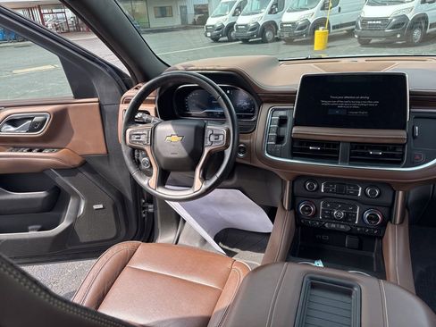 Used 2022 Chevrolet Tahoe High Country AWD/4WD image 34