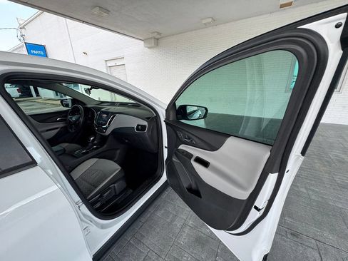 Used 2024 Chevrolet Equinox LS w/ Sport Edition FWD image 15