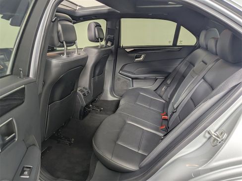 Used 2014 Mercedes-Benz E 350 Sedan image 26