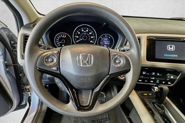 Used 2018 Honda HR-V EX image 11