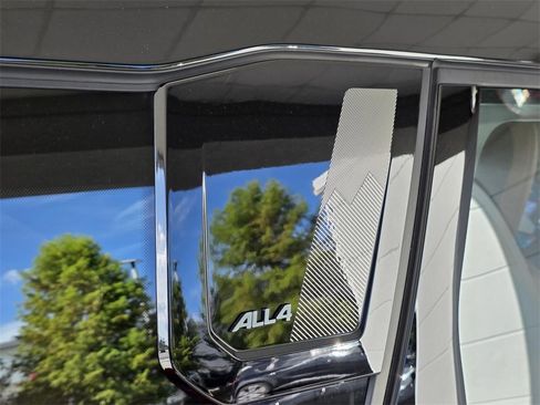 Used 2025 MINI Cooper Countryman S image 32