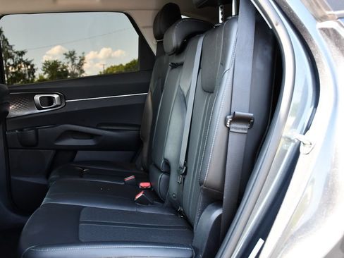 Used 2021 Kia Sorento S AWD/4WD image 25
