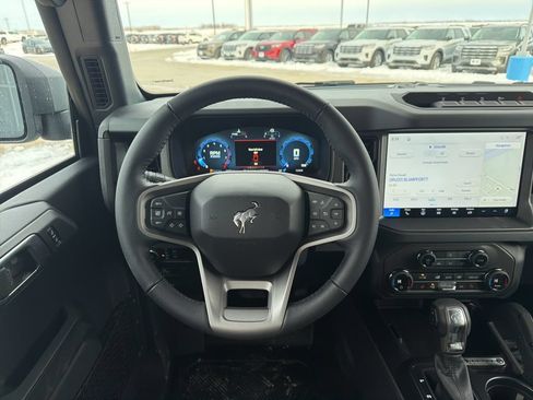New 2026 Ford Bronco Big Bend w/ Black Diamond Package AWD/4WD image 12