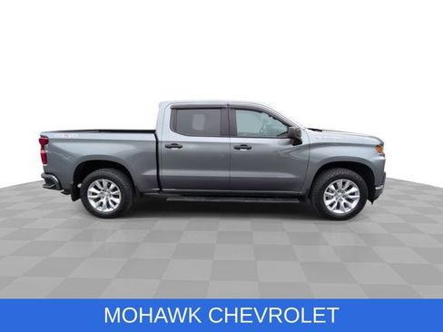 Used 2021 Chevrolet Silverado 1500 Custom AWD/4WD image 9