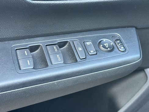 Used 2023 Honda CR-V Sport image 13