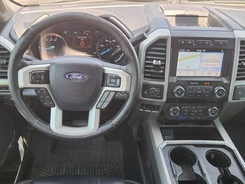Used 2019 Ford F250 Lariat w/ Lariat Ultimate Package AWD/4WD image 24