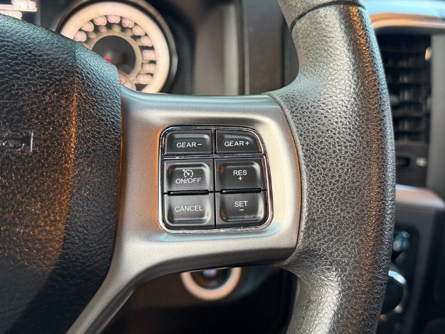 Used 2021 RAM 1500 Classic SLT RWD image 17
