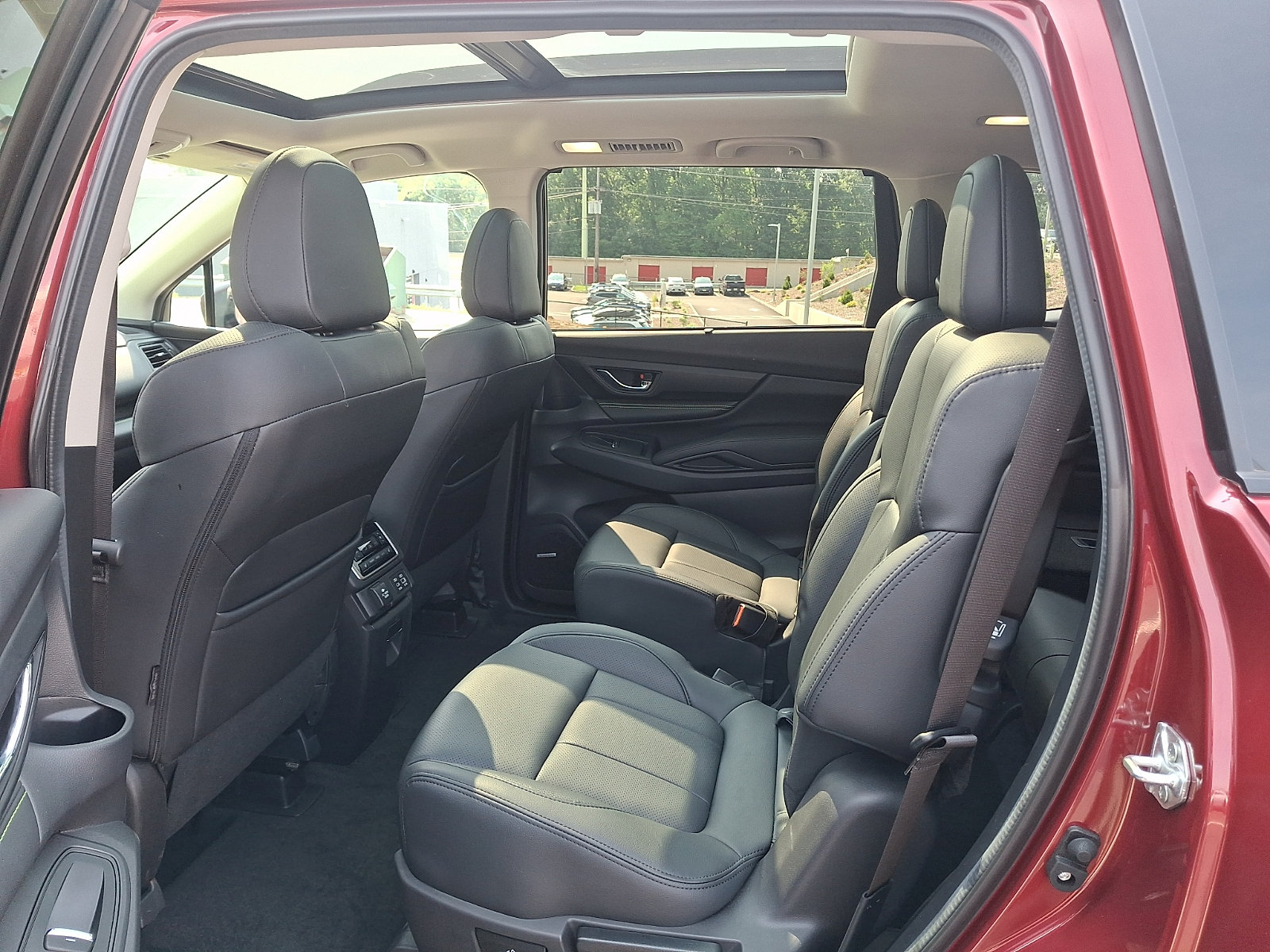 Used 2025 Subaru Ascent Bronze Edition w/ Popular Package #2 AWD/4WD image 10