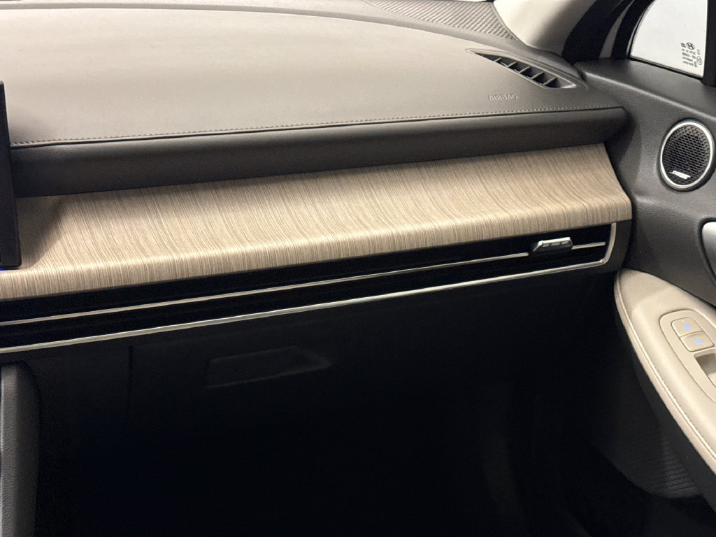 Used 2025 Hyundai Sonata Limited FWD image 16