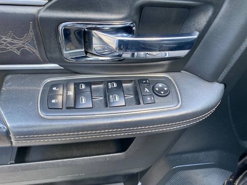 Used 2017 RAM 1500 Limited AWD/4WD image 18