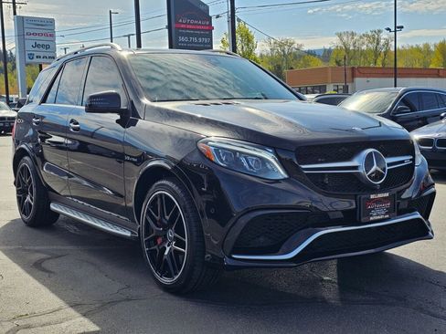 Used 2017 Mercedes-Benz GLE 63 AMG S image 7