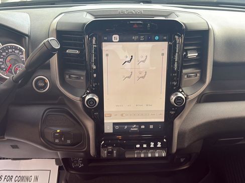 Used 2025 RAM 2500 Tradesman AWD/4WD image 11