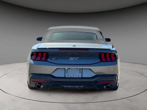 Used 2025 Ford Mustang GT Premium RWD image 7