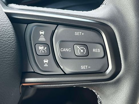 Certified 2025 Jeep Wrangler Unlimited Sport AWD/4WD image 20