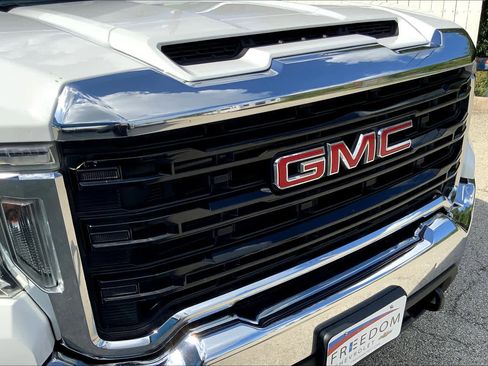Used 2021 GMC Sierra 2500 4x4 Crew Cab w/ Fleet Convenience Package image 32