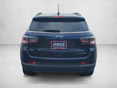 Used 2021 Jeep Compass Limited w/ Elite Exterior Group FWD image 7