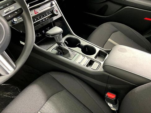 New 2026 Hyundai Sonata SE FWD image 12