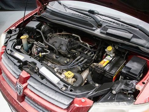 Used 2009 Dodge Grand Caravan SE image 27