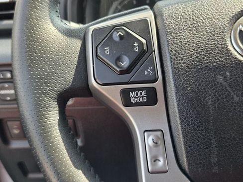 Used 2020 Toyota 4Runner Limited RWD image 33