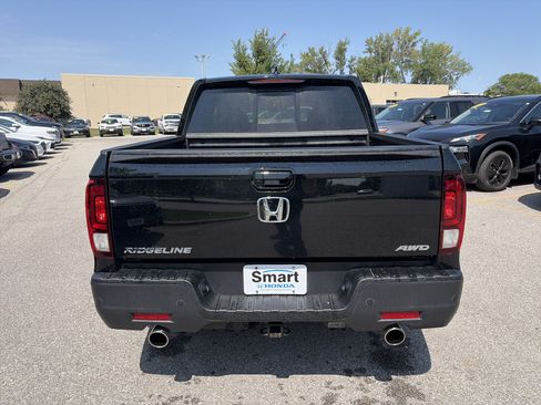Certified 2023 Honda Ridgeline Black Edition image 7