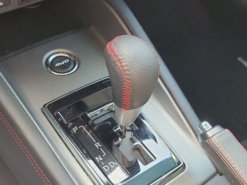 Used 2024 Mitsubishi Outlander Sport AWD image 25