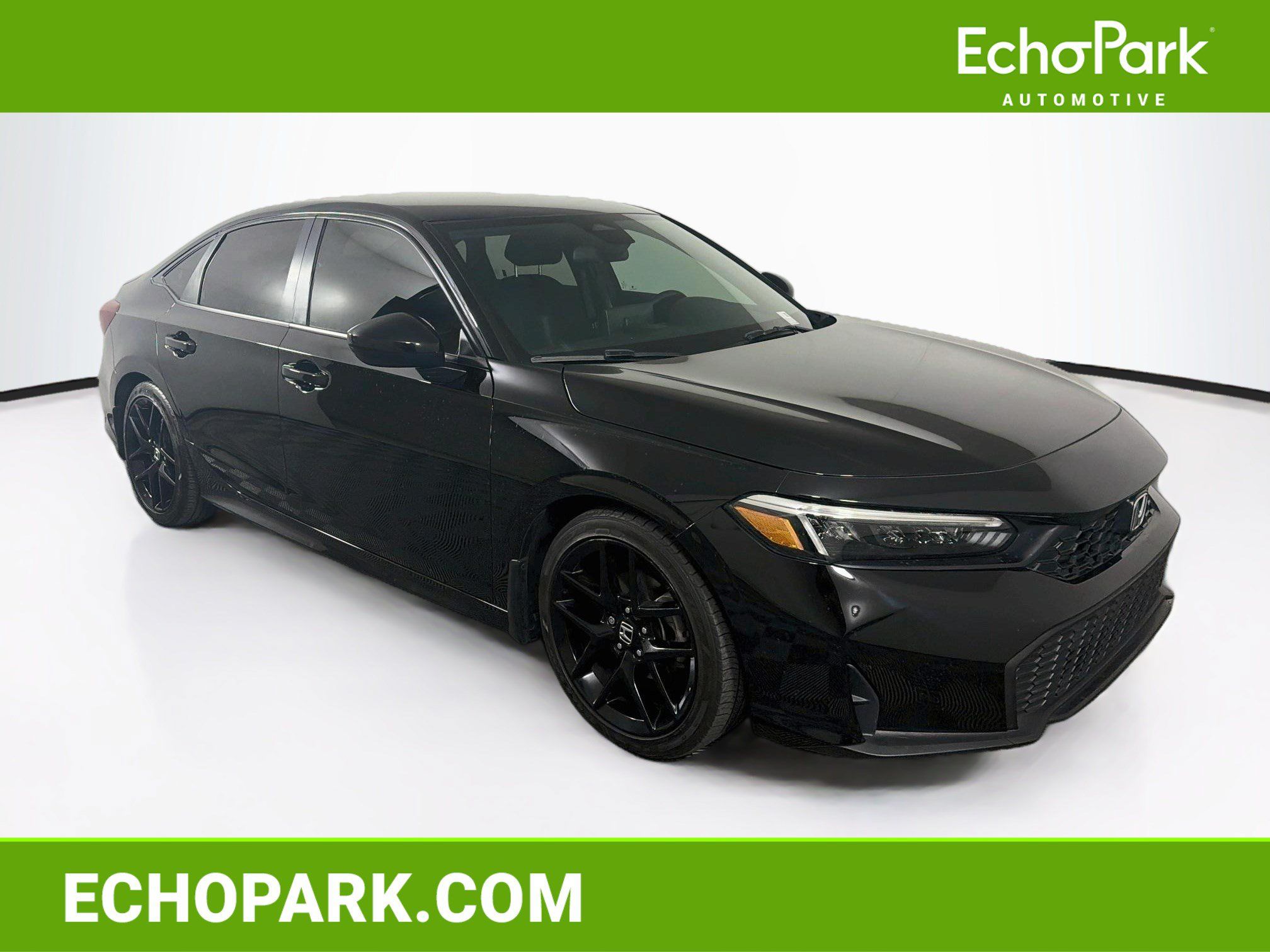 Used 2025 Honda Civic Sport image 1