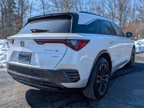 Used 2024 Acura ZDX A-Spec AWD/4WD image 5