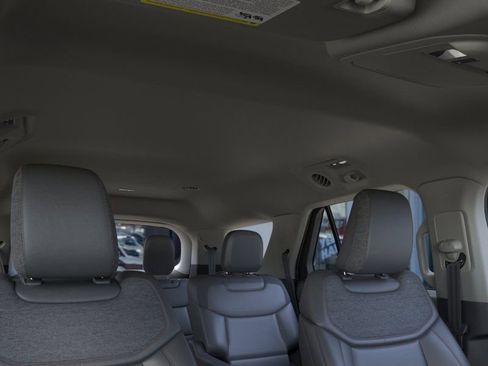 New 2026 Ford Explorer Active w/ Active Comfort Package image 22
