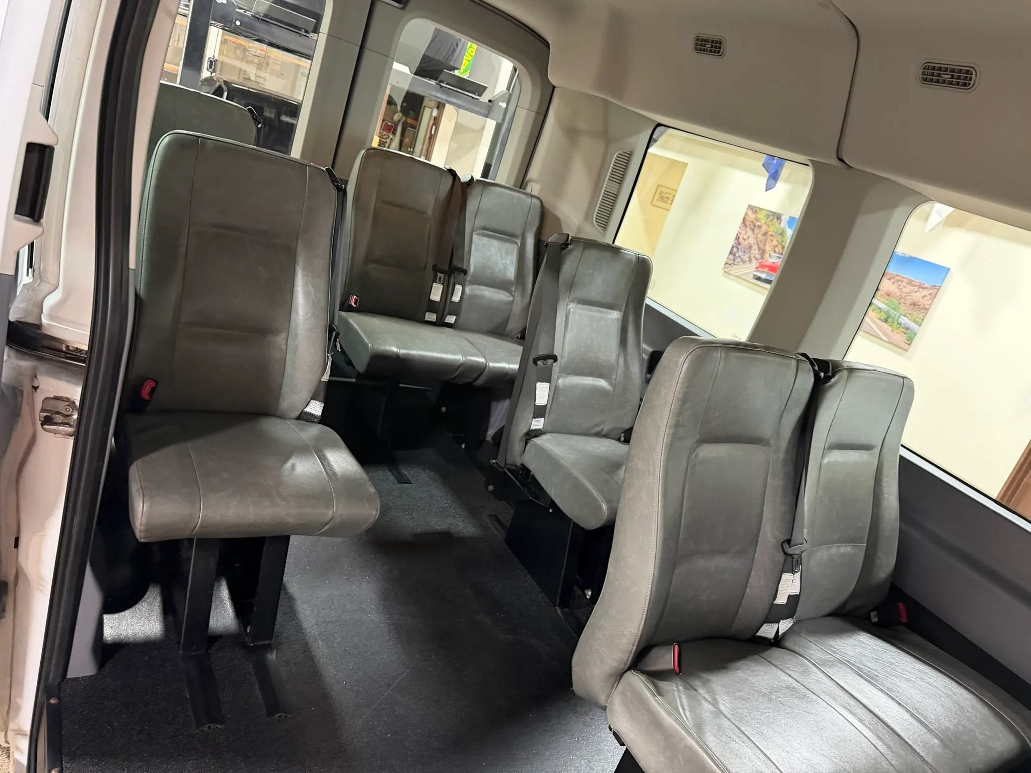 Used 2015 Ford Transit 150 XL RWD image 33