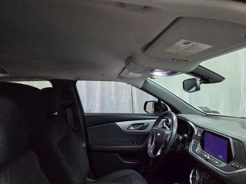 Used 2019 Chevrolet Blazer LT image 26
