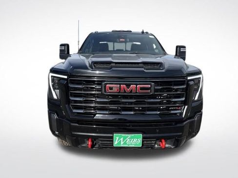 Certified 2024 GMC Sierra 3500 AT4 w/ AT4 Preferred Package image 10