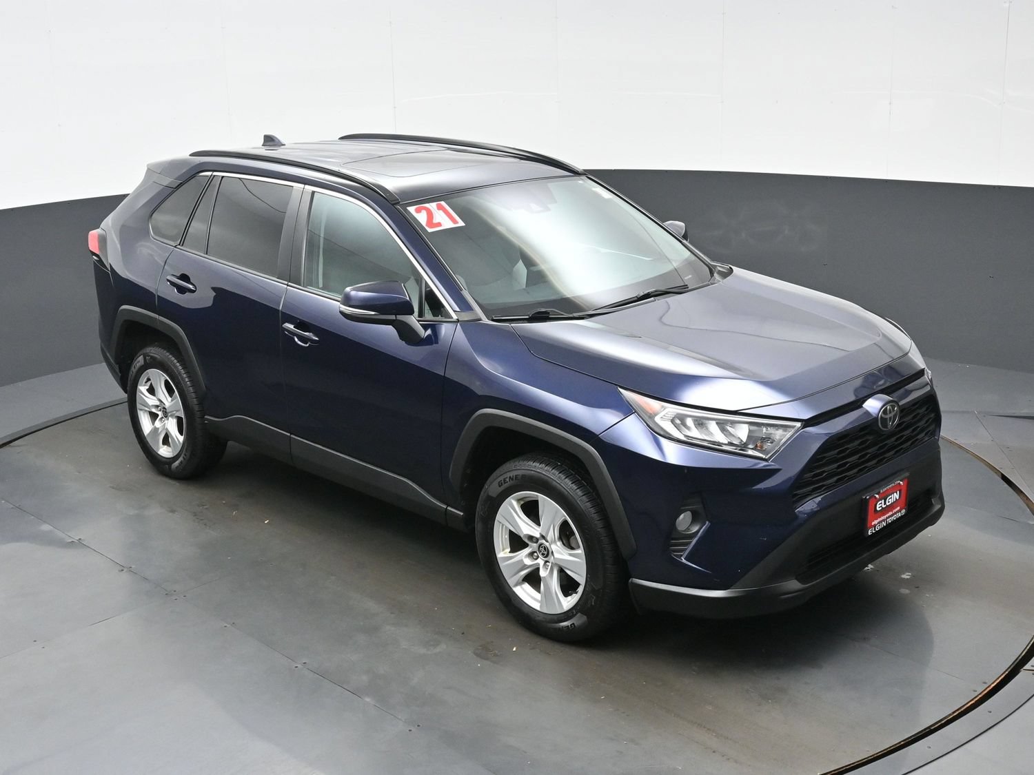 Used 2021 Toyota RAV4 XLE w/ Convenience Package AWD/4WD image 34