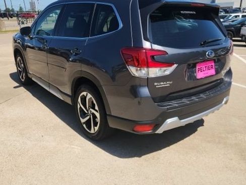 Used 2024 Subaru Forester Touring w/ Convenience Package AWD/4WD image 9