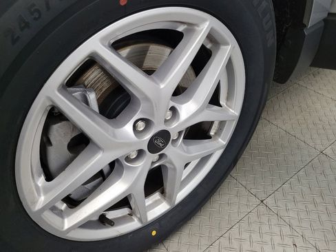 Used 2023 Ford Edge SEL image 31