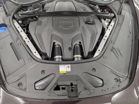 Used 2023 Porsche Panamera 4 image 18