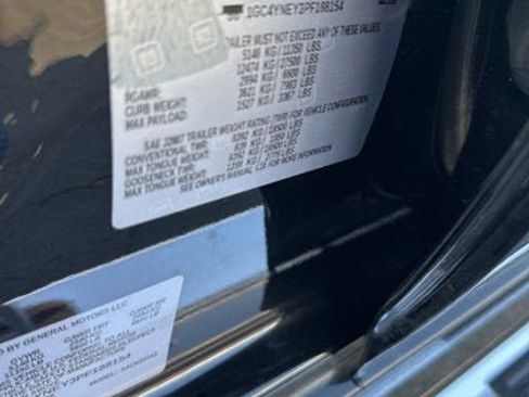 Used 2023 Chevrolet Silverado 2500 LT w/ Convenience Package image 20