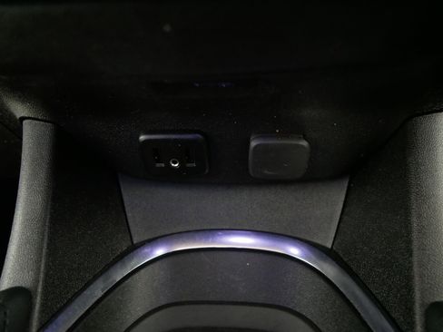 Used 2018 Chevrolet Malibu LT FWD image 30