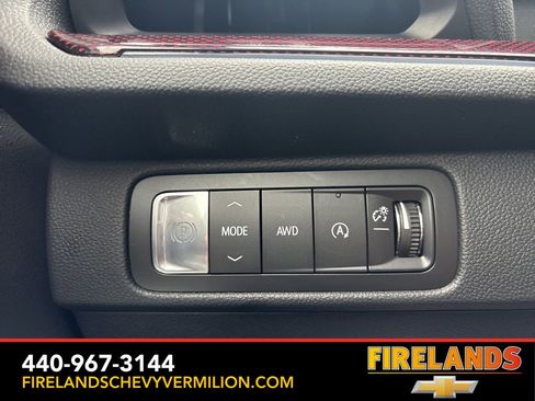 New 2026 Chevrolet Traverse RS image 19