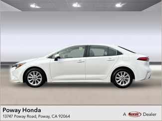 Used 2020 Toyota Corolla XLE video 1