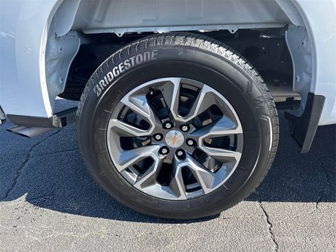 Certified 2025 Chevrolet Silverado 1500 LT image 18
