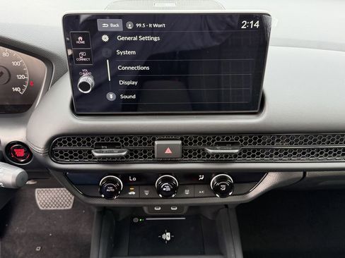 New 2026 Honda HR-V LX image 18