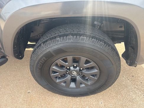 Used 2023 Toyota Tacoma SR5 image 7