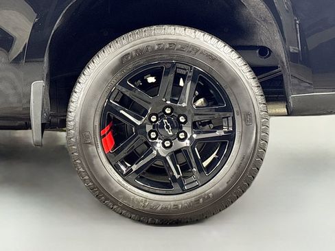 Used 2026 Chevrolet Silverado 1500 RST w/ Redline Edition AWD/4WD image 34