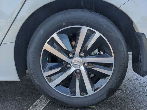 Used 2024 Honda Civic LX image 48