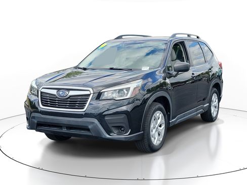 Used 2019 Subaru Forester w/ Alloy Wheel Package AWD/4WD image 3