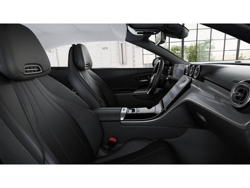 New 2027 Mercedes-Benz CLE 300 4MATIC Cabriolet image 4