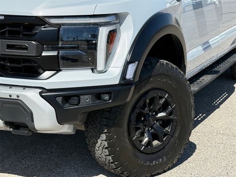 Used 2025 Ford F150 Raptor image 2