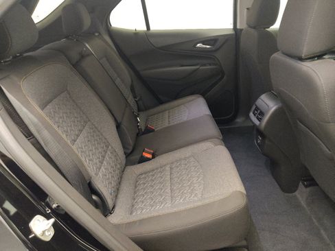 Used 2024 Chevrolet Equinox LT FWD image 19