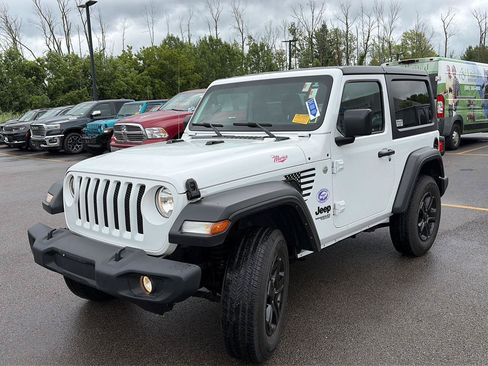 Used 2021 Jeep Wrangler Sport AWD/4WD image 4