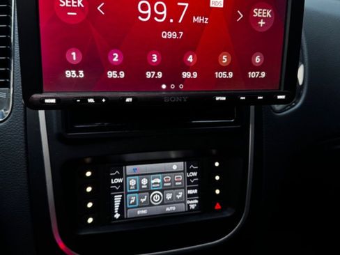 Used 2018 Dodge Durango GT w/ Premium Group AWD/4WD image 13